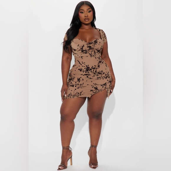 Fashion Nova Daisy Mesh Mini Dress - Mocha 1X NWT - Picture 2 of 6
